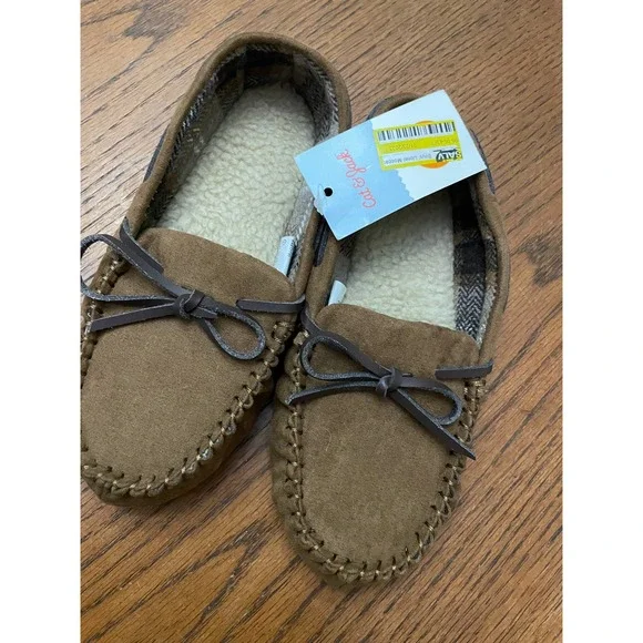 NWT Cat & Jack Boys Slippers Size 2 - Picture 2 of 13